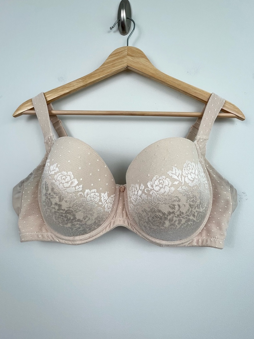Soma beige Stunning Support Full Coverage underwire bra, 38D.